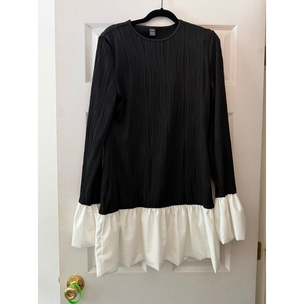 SHEIN Black and White Long Sleeve Mini Dress
